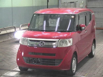 Honda N-Box Slash