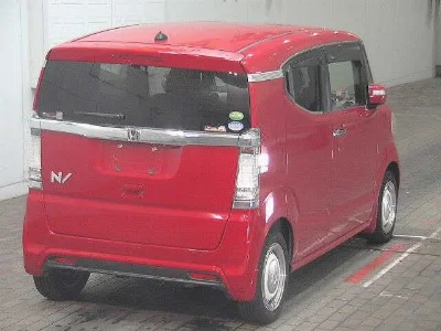 Honda N-Box Slash
