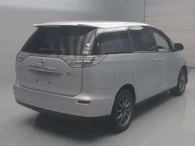 Toyota Estima Hybrid