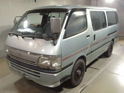 Toyota HiAce Van