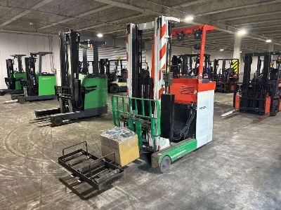 Toyota  FORKLIFT
