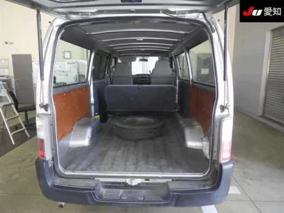 Nissan Caravan