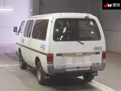 Isuzu Fargo
