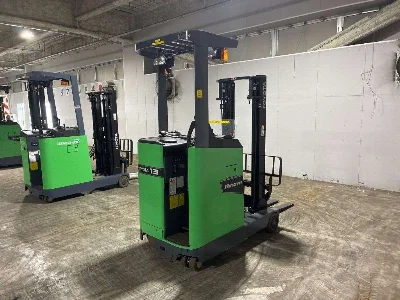 Toyota  FORKLIFT