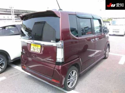 Honda N BOX CUSTOM