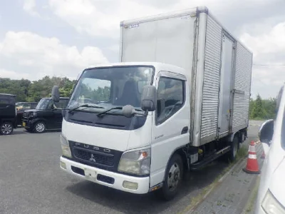 Mitsubishi Fuso Canter