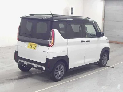 Mitsubishi Delica Mini