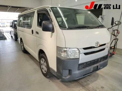 Toyota HiAce Van