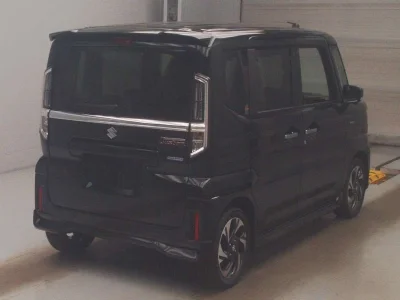 Suzuki Spacia Custom