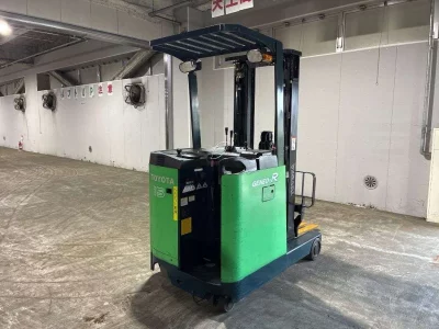 Toyota  FORKLIFT