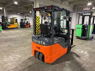 Toyota  FORKLIFT