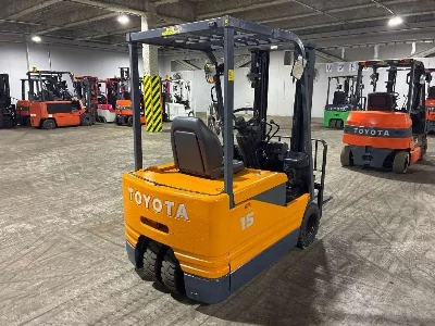 Toyota  FORKLIFT