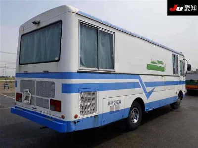 Mitsubishi FUSO FIGHTER