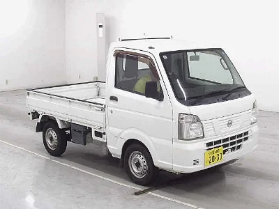 Nissan NT100 Clipper