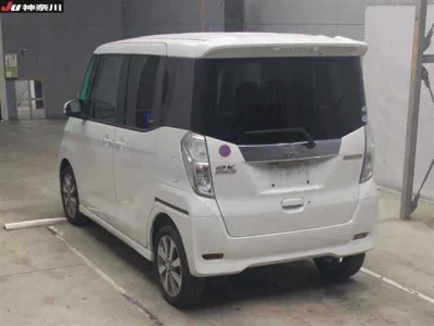 Mitsubishi eK X Space