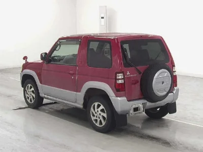 Mitsubishi Pajero Mini