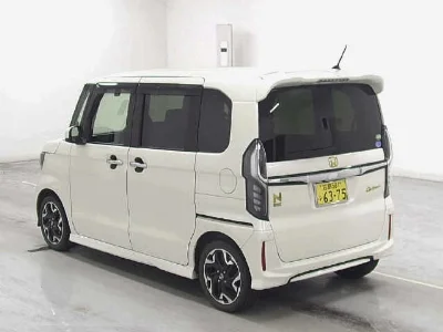 Honda N BOX CUSTOM