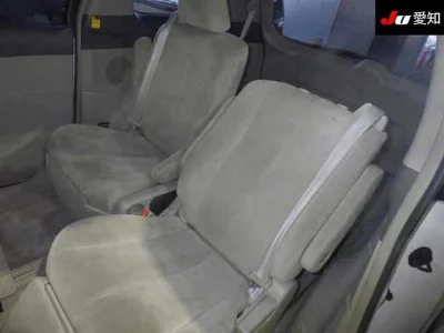 Toyota Estima Hybrid