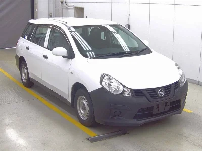 Nissan AD