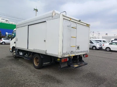 Hino DUTRO