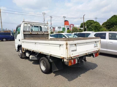 Mazda TITAN