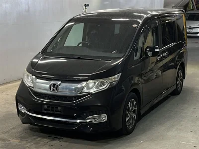 Honda STEPWGN SPADA