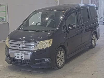 Honda STEPWGN SPADA