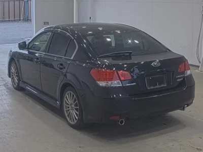 Subaru Legacy B4