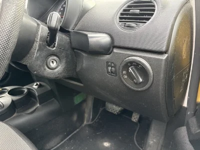 Volkswagen New Beetle