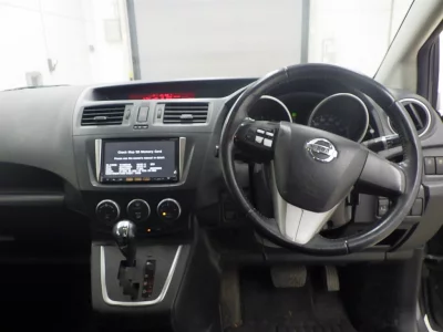 Nissan Lafesta
