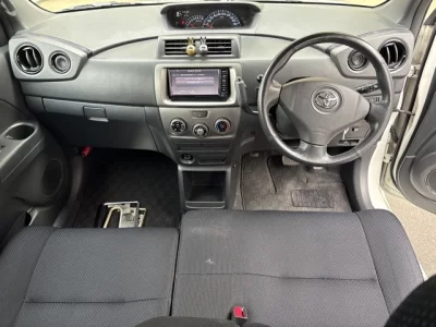 Toyota bB