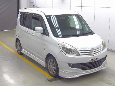 Mitsubishi Delica D:2