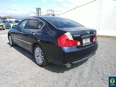 NISSAN FUGA
