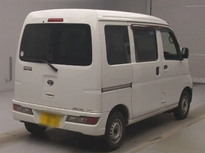 Toyota Pixis Van