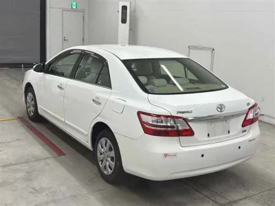 Toyota Premio