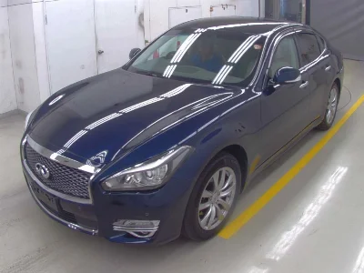 NISSAN FUGA