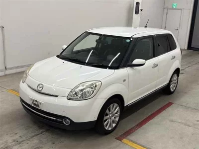 Mazda Verisa