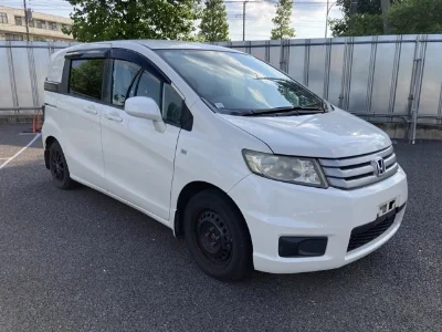 Honda Freed Spike