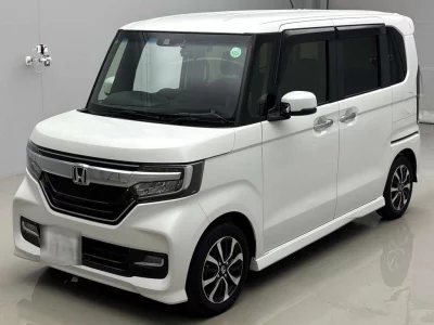 Honda N BOX CUSTOM