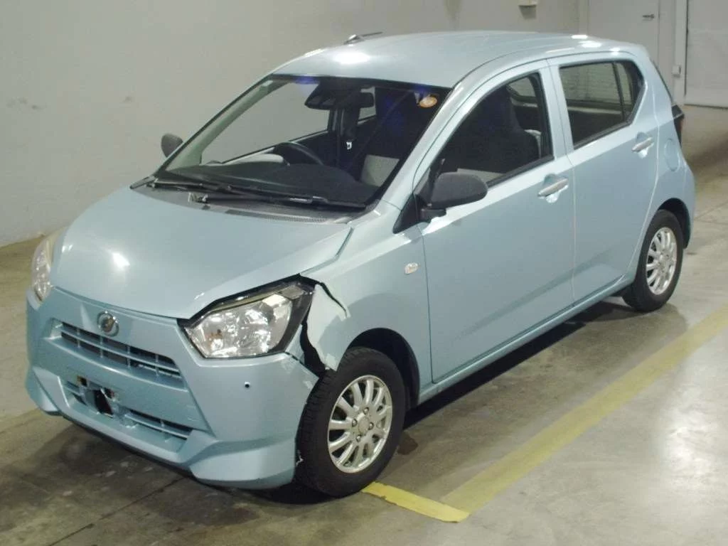 Daihatsu Mira e:S  с аукциона в Японии