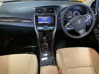 Toyota Premio