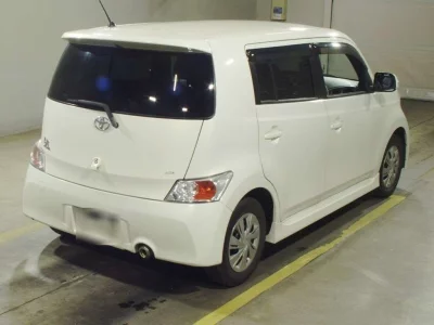 Toyota bB