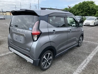 Mitsubishi eK X