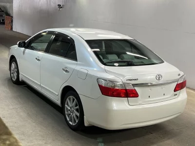 Toyota Premio