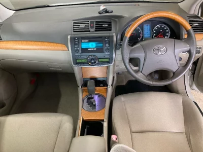 Toyota Premio