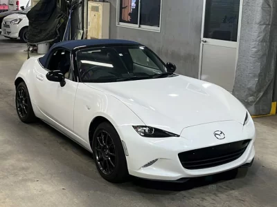 Mazda Roadster