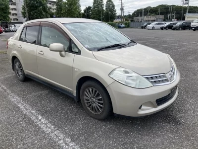 Nissan Tiida Latio