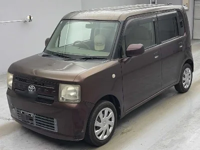 Toyota Pixis Space