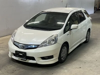 Honda FIT SHUTTLE HYBRID