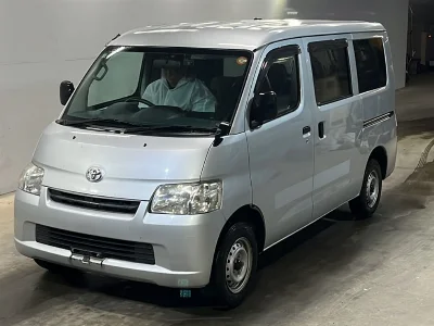 TOYOTA LITE ACE VAN